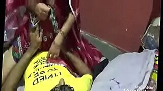 julia tica indian babe masturbating