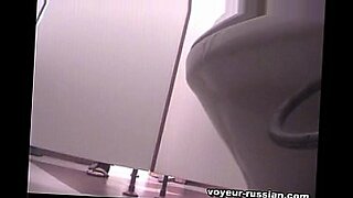 woman pissing slow motion
