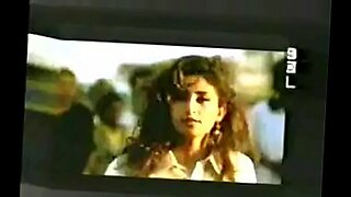 bollywood actress sonali bendre fucking scene bollywood actress sonali bendre fucking scene