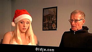 سكس-ممثلات-هنديه-مشهور-بوليود-كارينا-ك