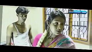 look-padmini-aunty-romance-with-husbands-brother-part-2