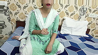 chubby-desi-bhabhi-maa-fucked-by-devar-ji