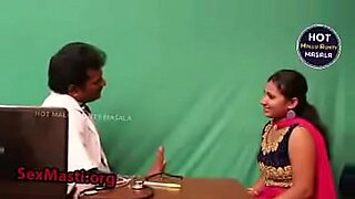 indian aunty unseen real clips with saree fucked