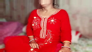 indian aunty fucked foreiner desi 3gp sex