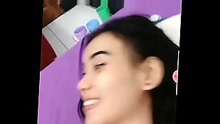 masih-belia-18yo-berani-omek-live-di-aplikasi