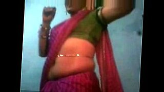 desi navel gay oil massage