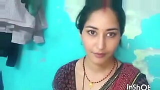 desi mom while speaking with husband on phone hindi audio