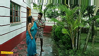 xxx real caught on camera indian aunty